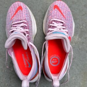 Nike running shoes zoom x invincible run 3 - Size 8 – Like New